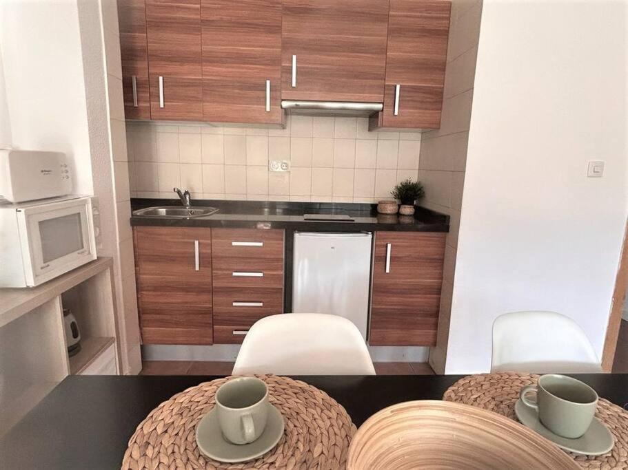 Little Rest Montblanc 6 Pax Personas Wifi Garaje Plaza Pradollano Apartment โมนาชิล ภายนอก รูปภาพ